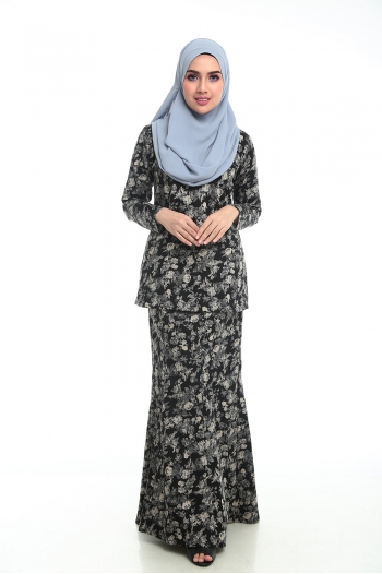 Rania Kurung Black & White